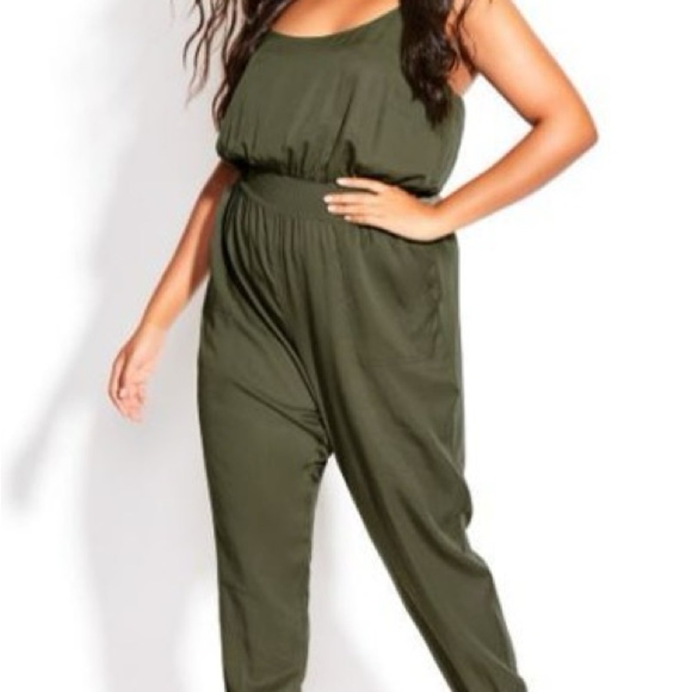 City Chic Utility Jumpsuit Fern Green – Women’s Plus Size S/16 NWT